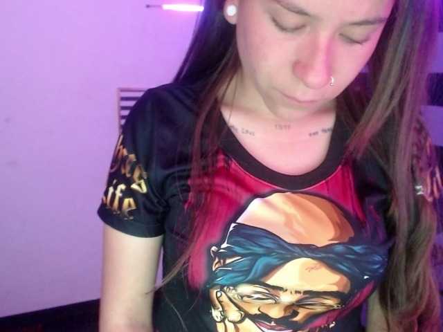 Трансляцияның скриншоттары 1ashley