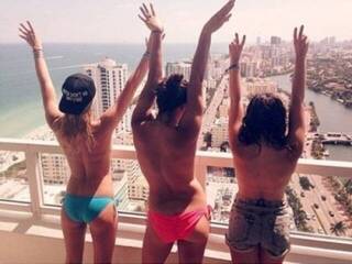 Эротикалық бейне чат a-touch