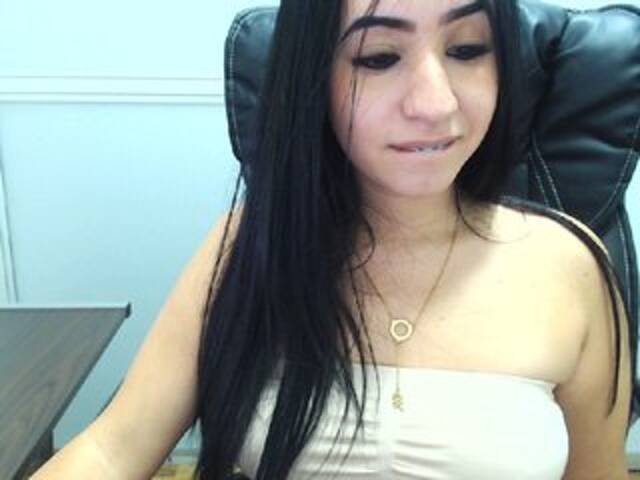 Трансляцияның скриншоттары Abrillavin