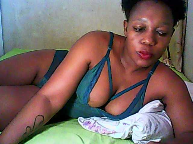 Трансляцияның скриншоттары AfriGoddess