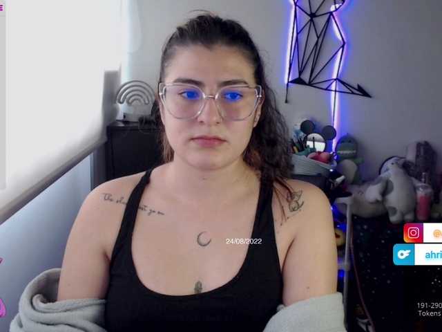 Трансляцияның скриншоттары ahrianabluff