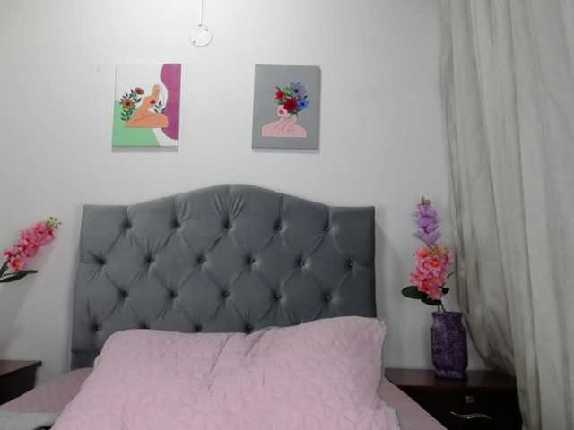 Трансляцияның скриншоттары AishaPower