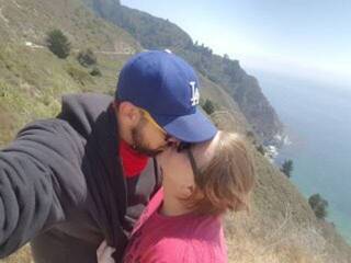 Эротикалық бейне чат AKinkyPair