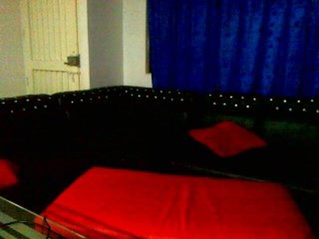 Трансляцияның скриншоттары AlexaStone