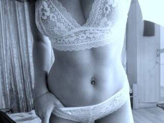 Эротикалық бейне чат AliceRedX