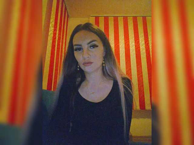 Трансляцияның скриншоттары AllisonSweets