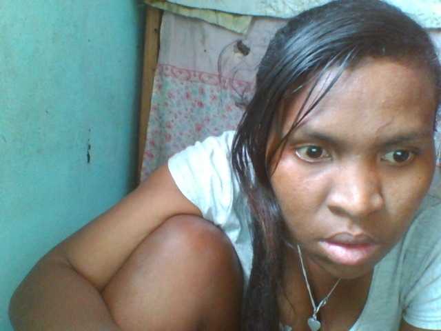 Трансляцияның скриншоттары amandedouce