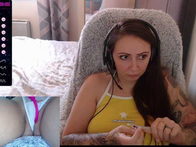 Трансляцияның скриншоттары AmberJayde