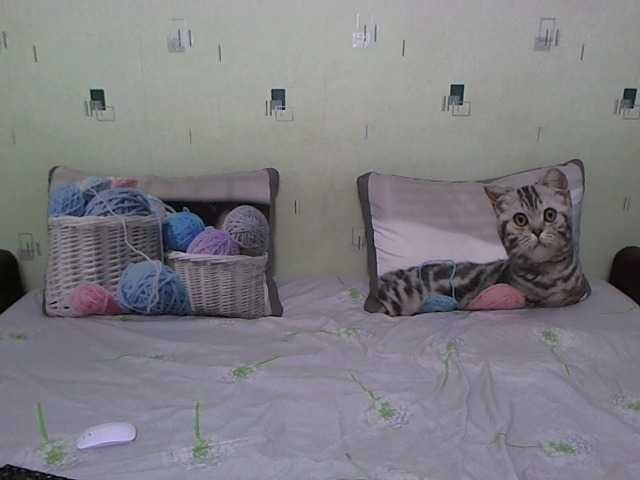 Трансляцияның скриншоттары Hot_Girl