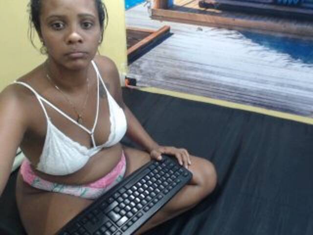 Трансляцияның скриншоттары andresaYandre