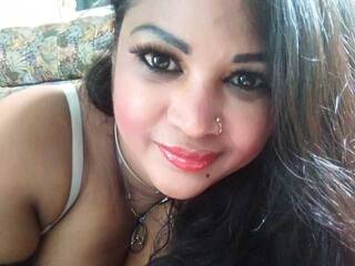 Эротикалық бейне чат angiehot32