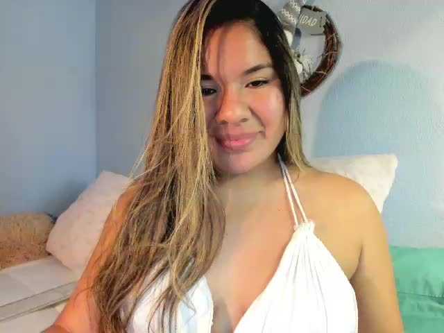 Трансляцияның скриншоттары Annieca