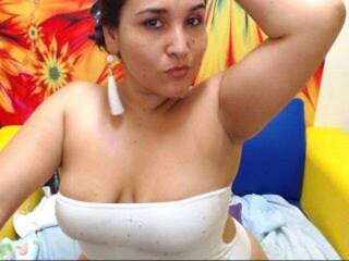 Эротикалық бейне чат annyfuckass