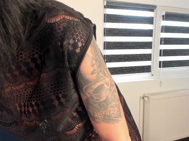 Трансляцияның скриншоттары BiancaCruzzz