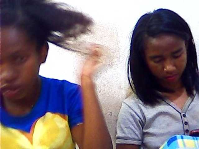 Трансляцияның скриншоттары Black-Doubles