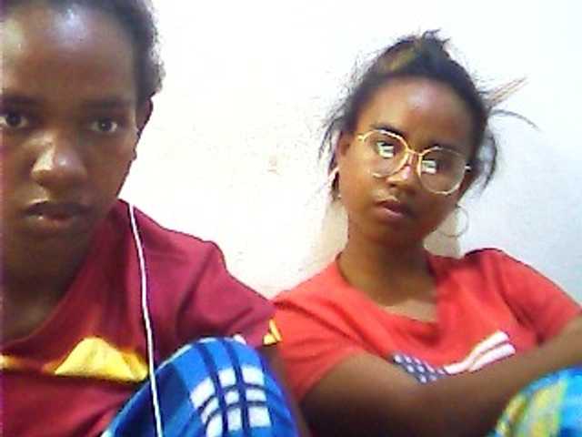 Трансляцияның скриншоттары Black-Doubles