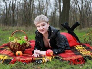 Эротикалық бейне чат Blond_Pearl