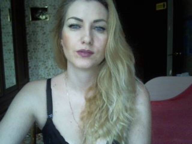 Трансляцияның скриншоттары blondyle