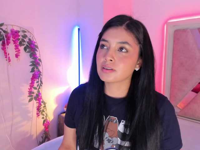 Трансляцияның скриншоттары Blue-moon