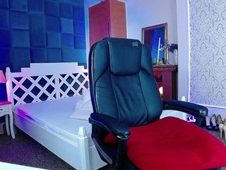 Эротикалық бейне чат Miss-Kora