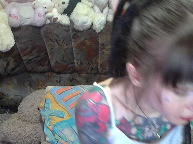 Трансляцияның скриншоттары SofiaLoona