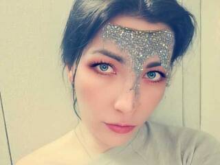 Эротикалық бейне чат BrunetteLaly