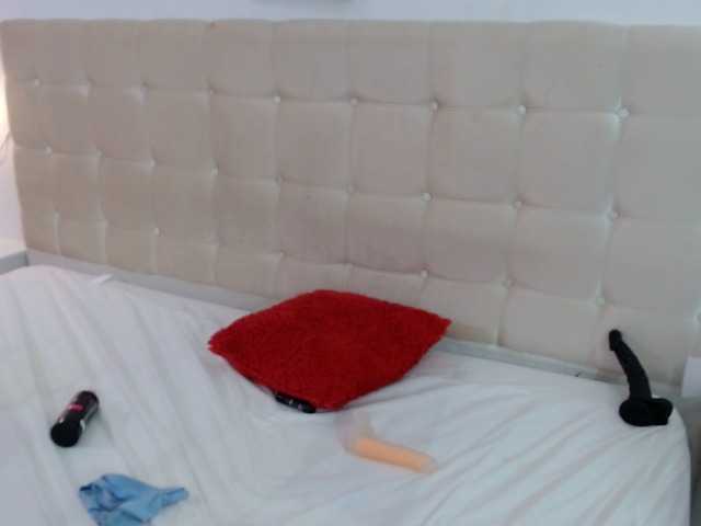 Трансляцияның скриншоттары candy-rich