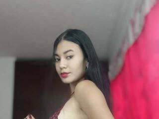 Эротикалық бейне чат CandyHess