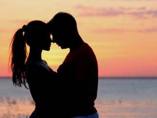 Эротикалық бейне чат CanellaTender