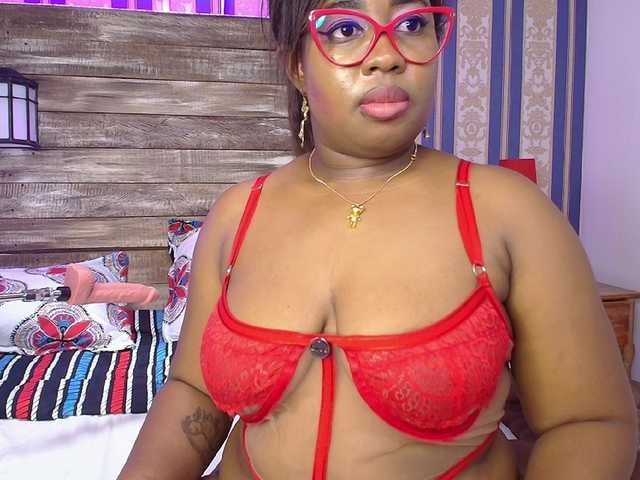 Трансляцияның скриншоттары CaseyMoons