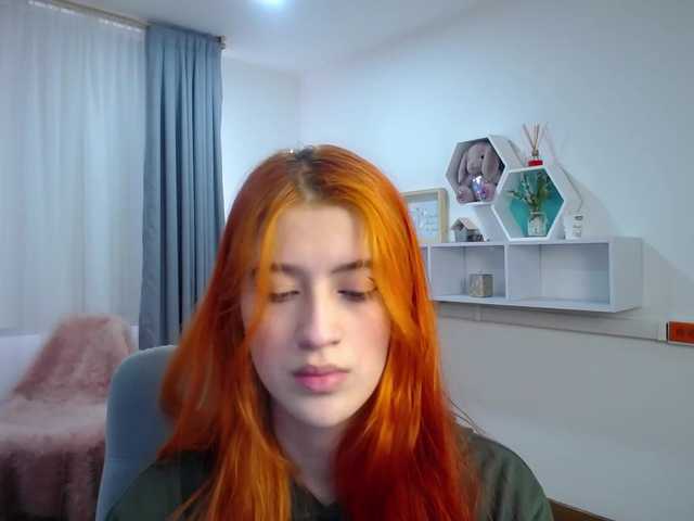 Трансляцияның скриншоттары cat-moon