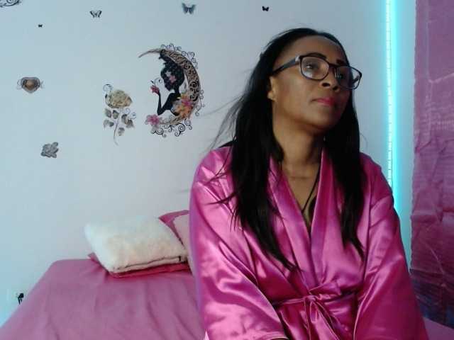 Трансляцияның скриншоттары Celestebrown