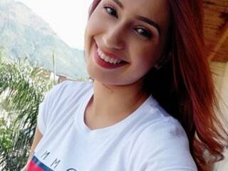 Эротикалық бейне чат Celestte-cute