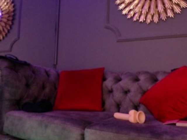 Трансляцияның скриншоттары Cheerryll