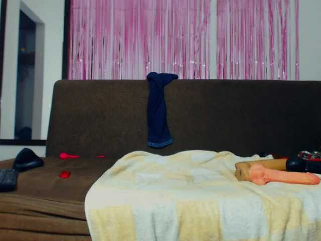 Трансляцияның скриншоттары colombia-anal