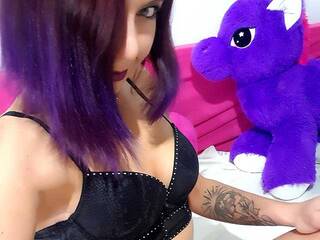 Эротикалық бейне чат CyberLea