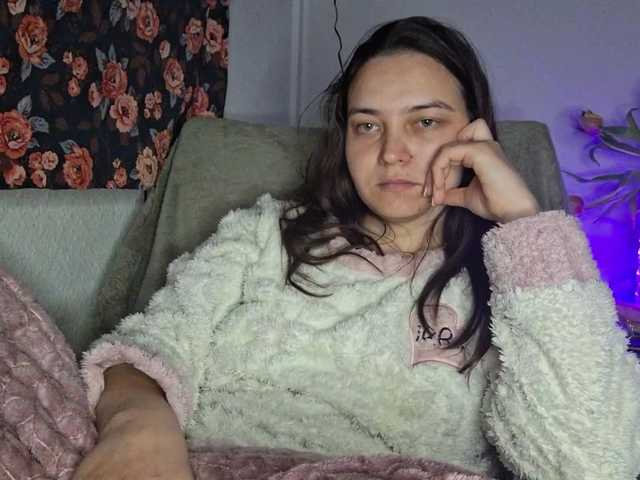 Трансляцияның скриншоттары CyndeeWinter