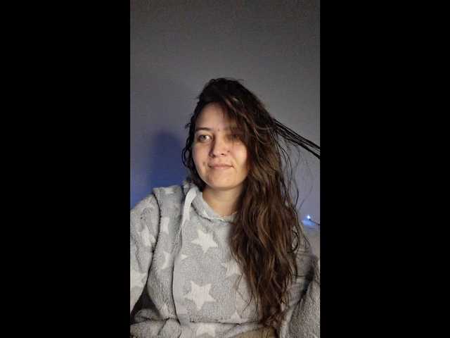 Трансляцияның скриншоттары CyndeeWinter