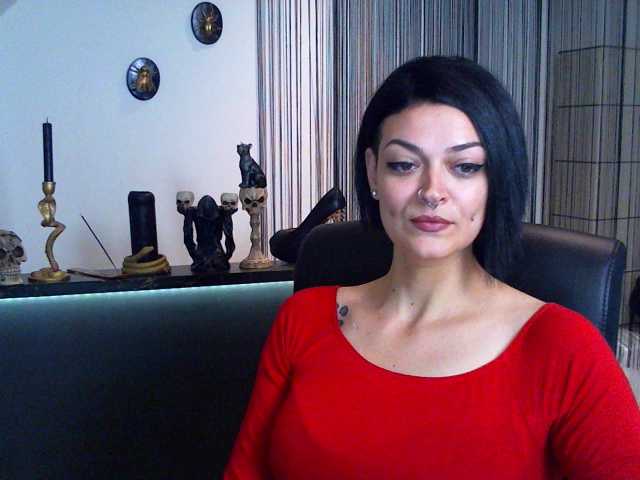 Трансляцияның скриншоттары DaemonInk