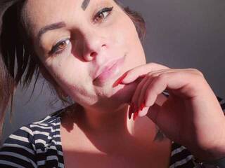 Эротикалық бейне чат daisywalker