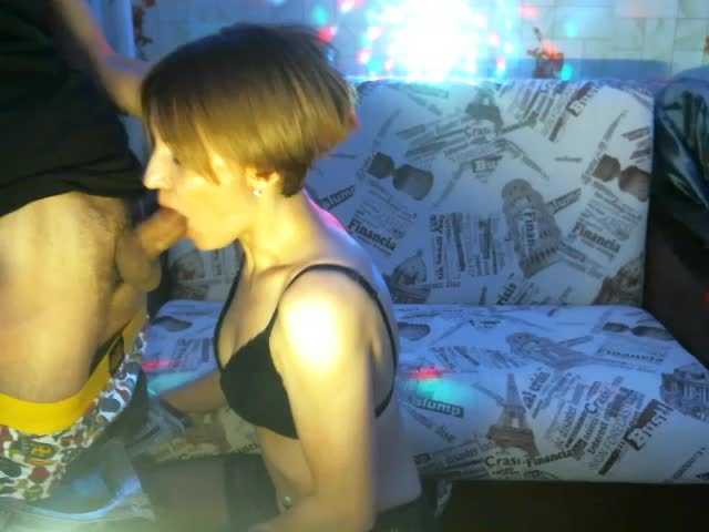 Трансляцияның скриншоттары DanFoxErin