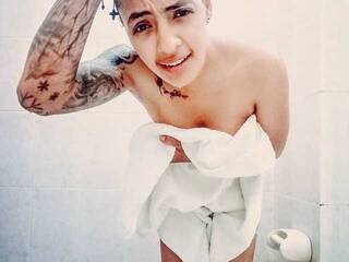 Эротикалық бейне чат Daniellectrz