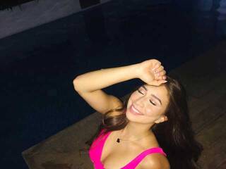 Эротикалық бейне чат DannyEvans