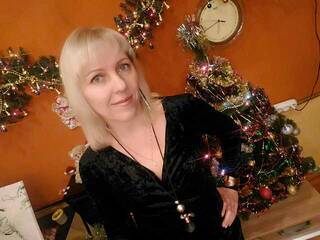 Эротикалық бейне чат DashaRoland