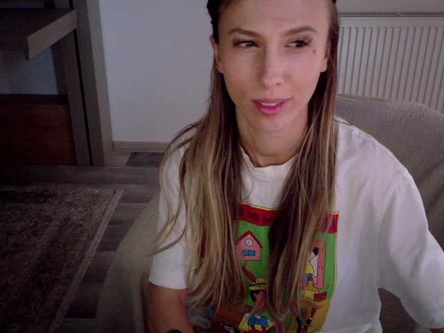 Трансляцияның скриншоттары Deidi_sweet