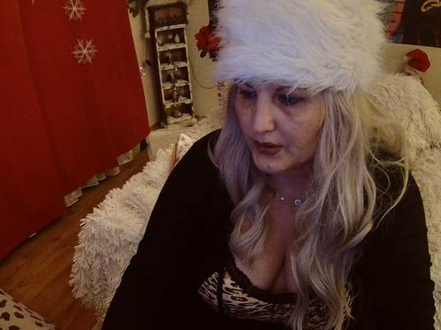 Трансляцияның скриншоттары Angel_Dm_Milf