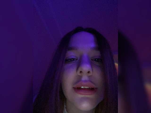 Трансляцияның скриншоттары HOLLY_BIBLE