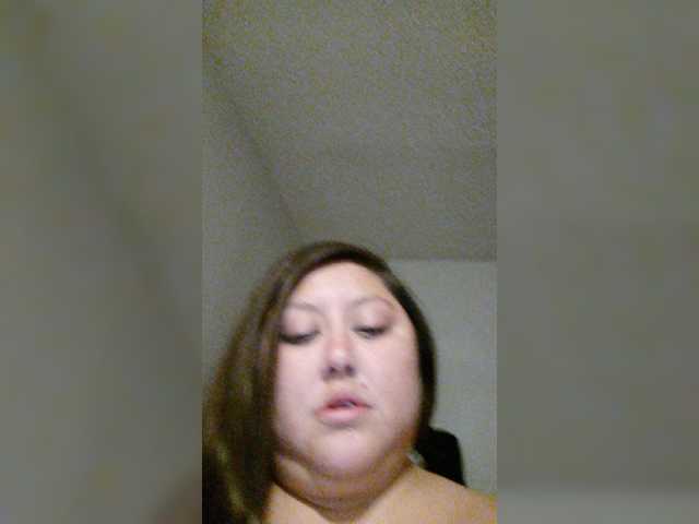 Трансляцияның скриншоттары Dollfacebabe