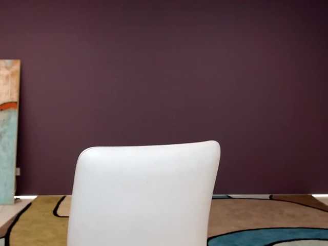 Трансляцияның скриншоттары dominatricks