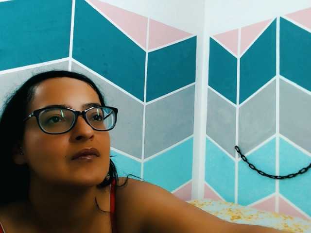 Трансляцияның скриншоттары Dulcetaylor